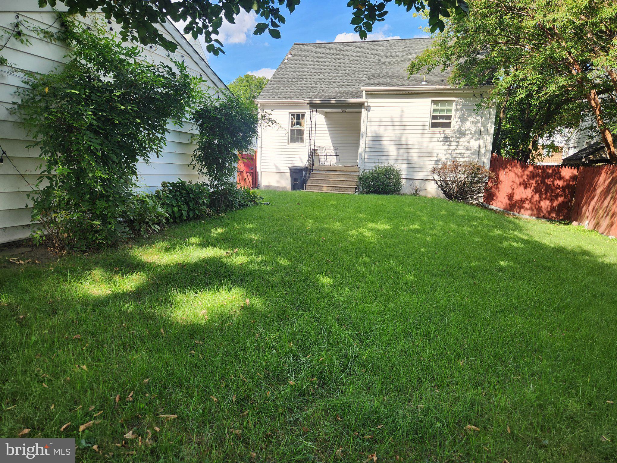 1036 ELM RIDGE AVENUE