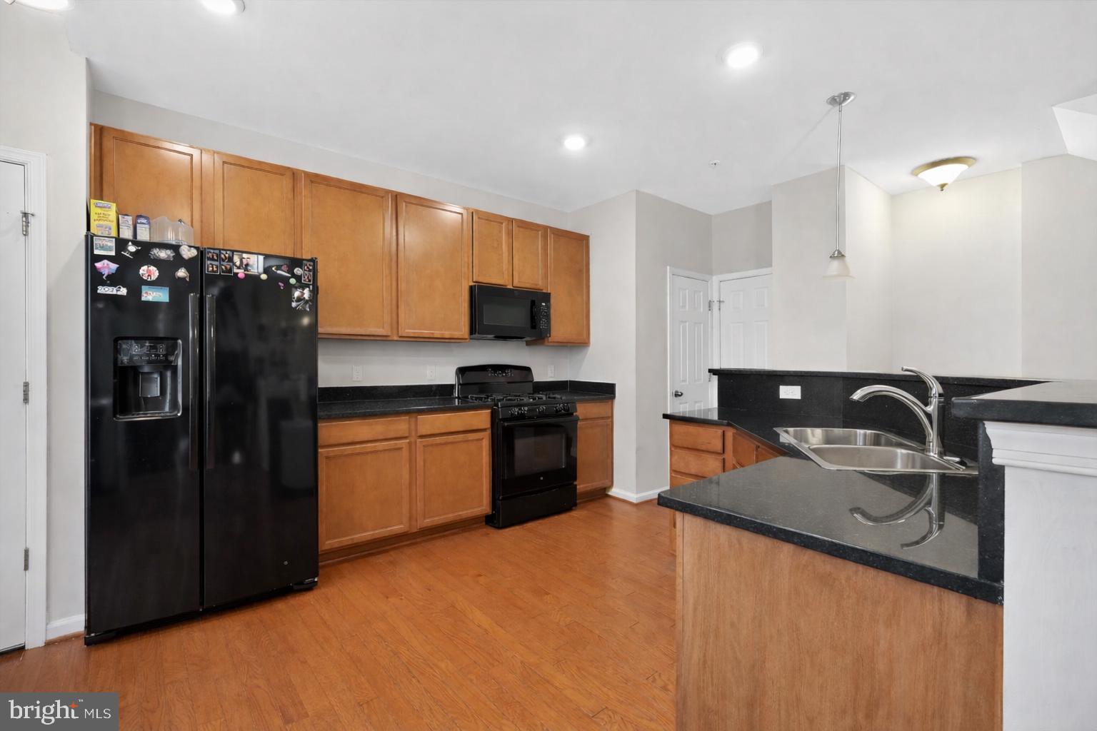 JEFFERSON PLACE - Residential