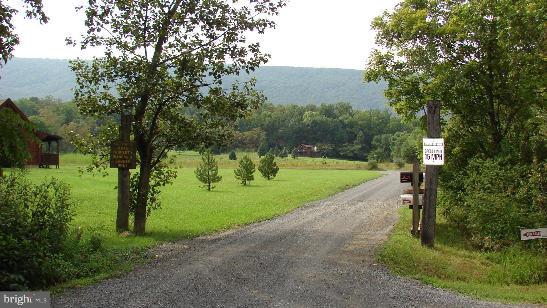 THUNDERBIRD HILLS - Land