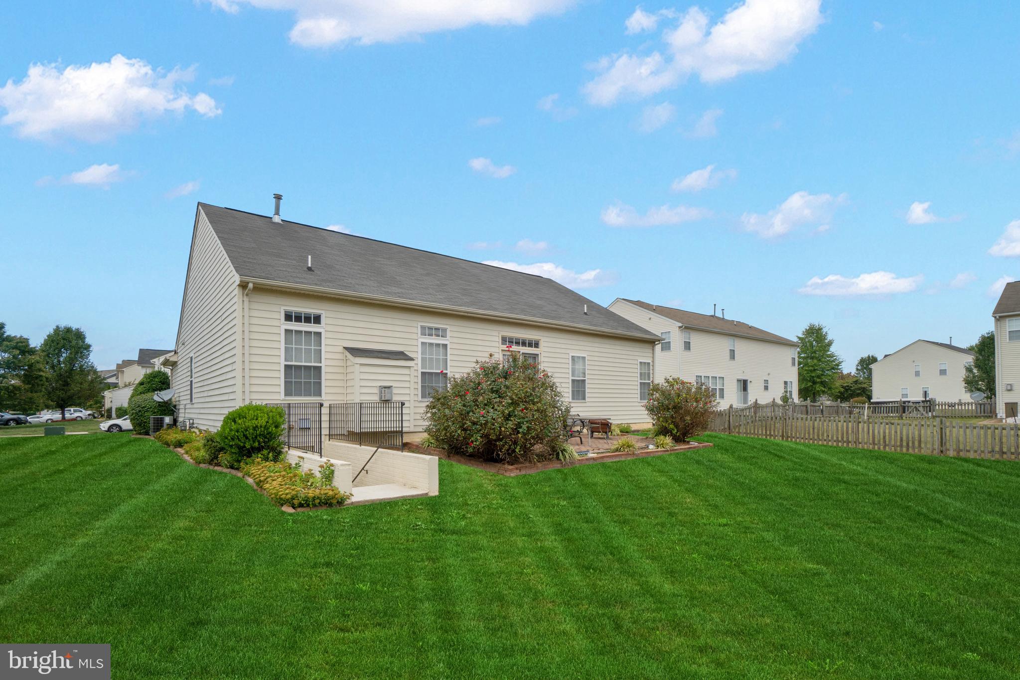 LEES PARKE - Residential