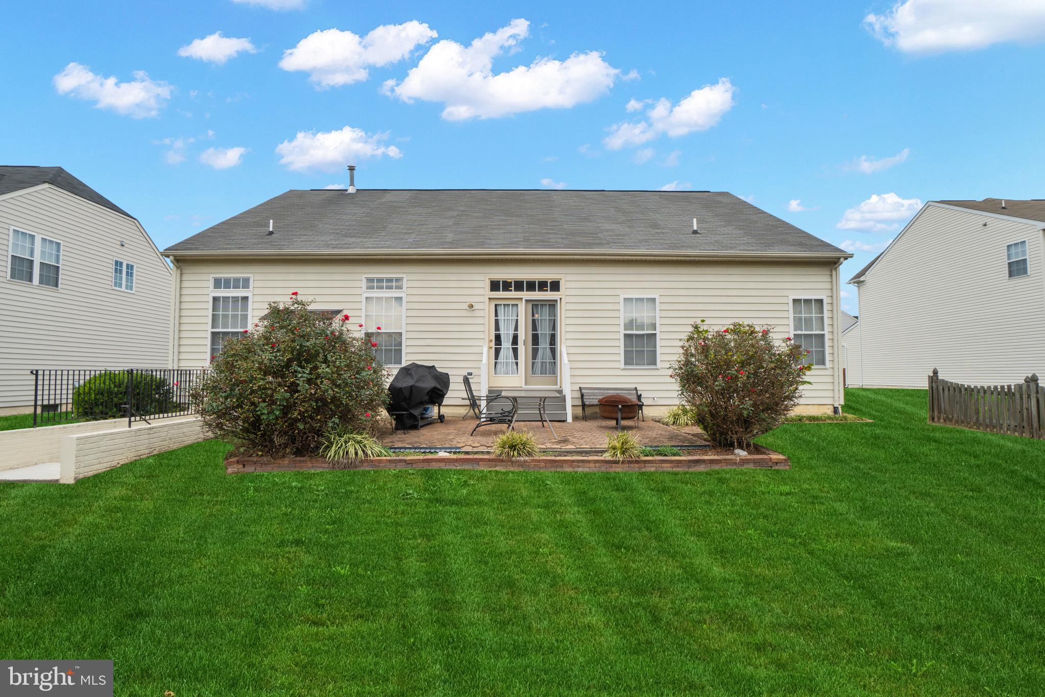 LEES PARKE - Residential