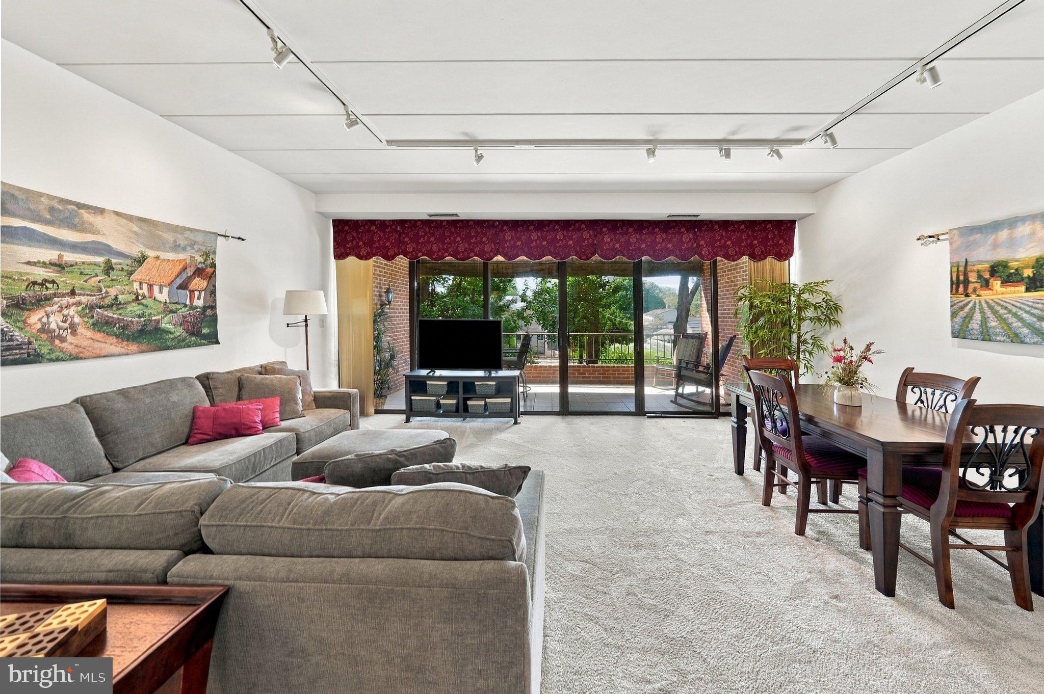 614 LOVEVILLE ROAD E01G