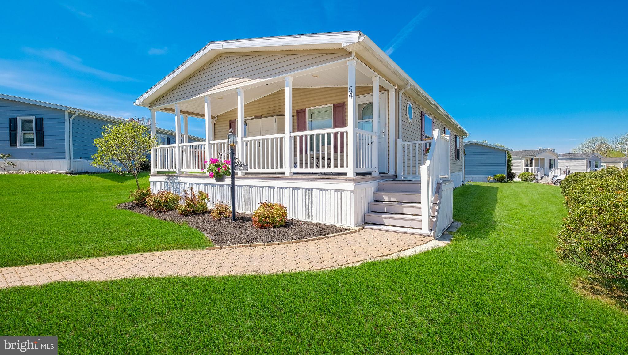 NESHAMINY FALLS - Residential