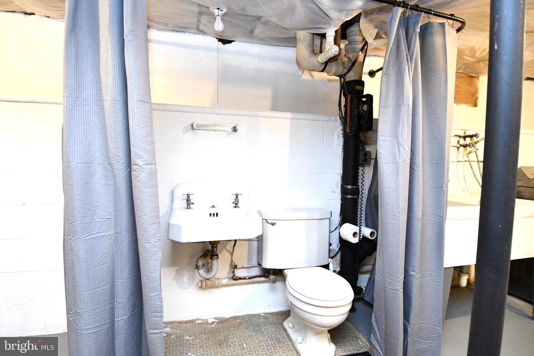 REISTERSTOWN - Residential