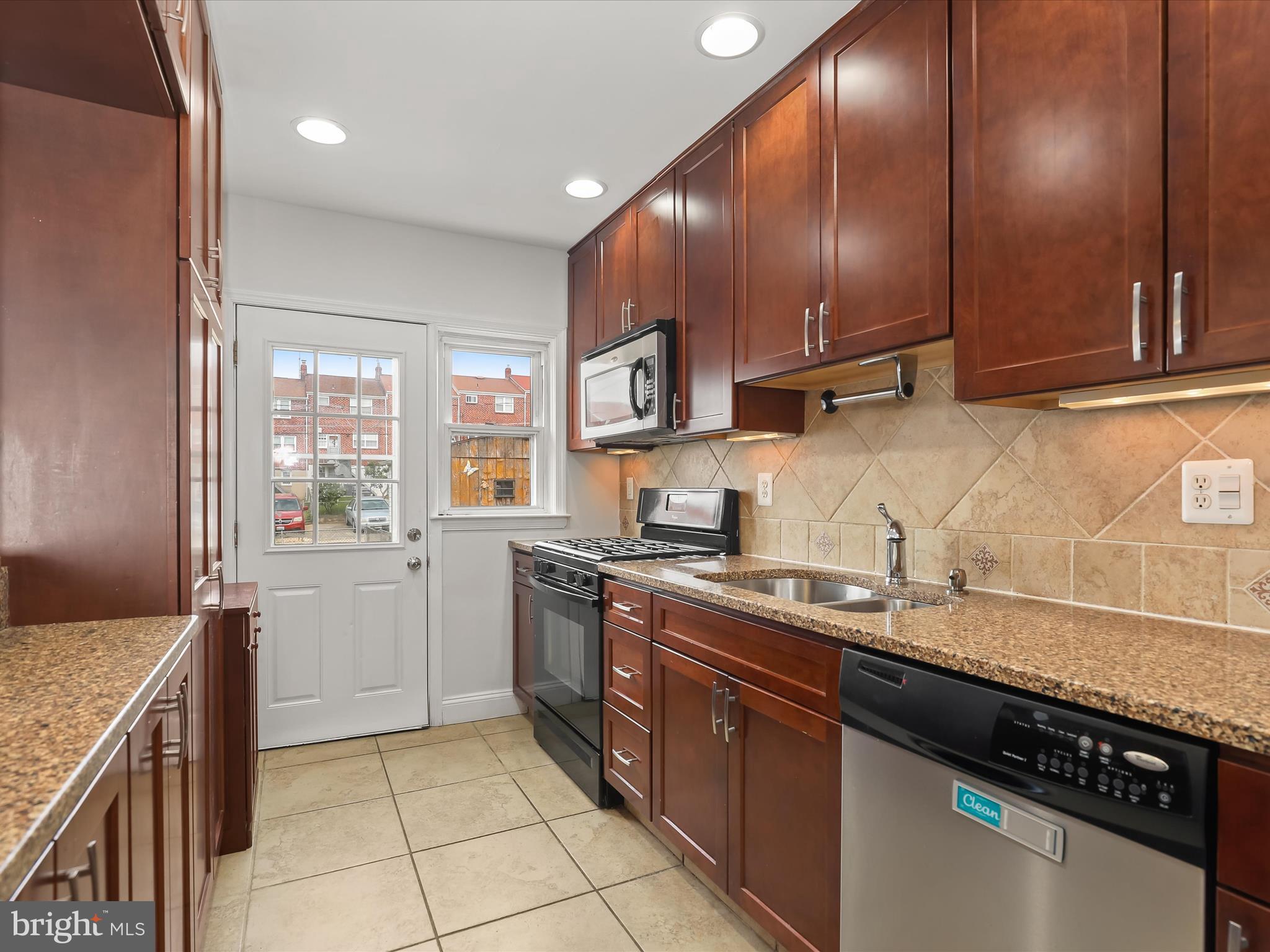 MAIDEN CHOICE VILLAGE - Residential