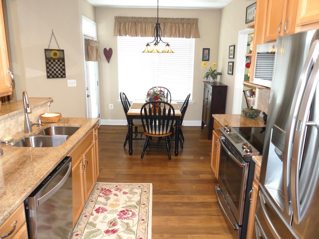 1817 SELVIN DRIVE 401 & #7 GARAGE