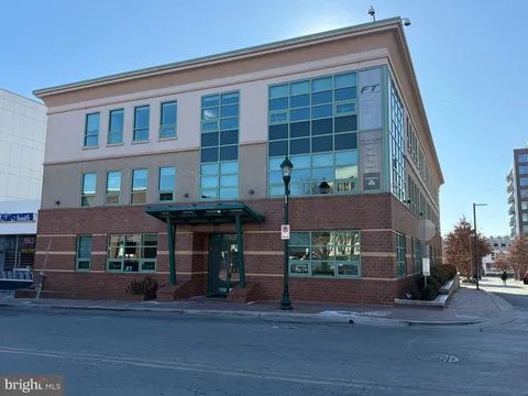MLS: MDMC2214766