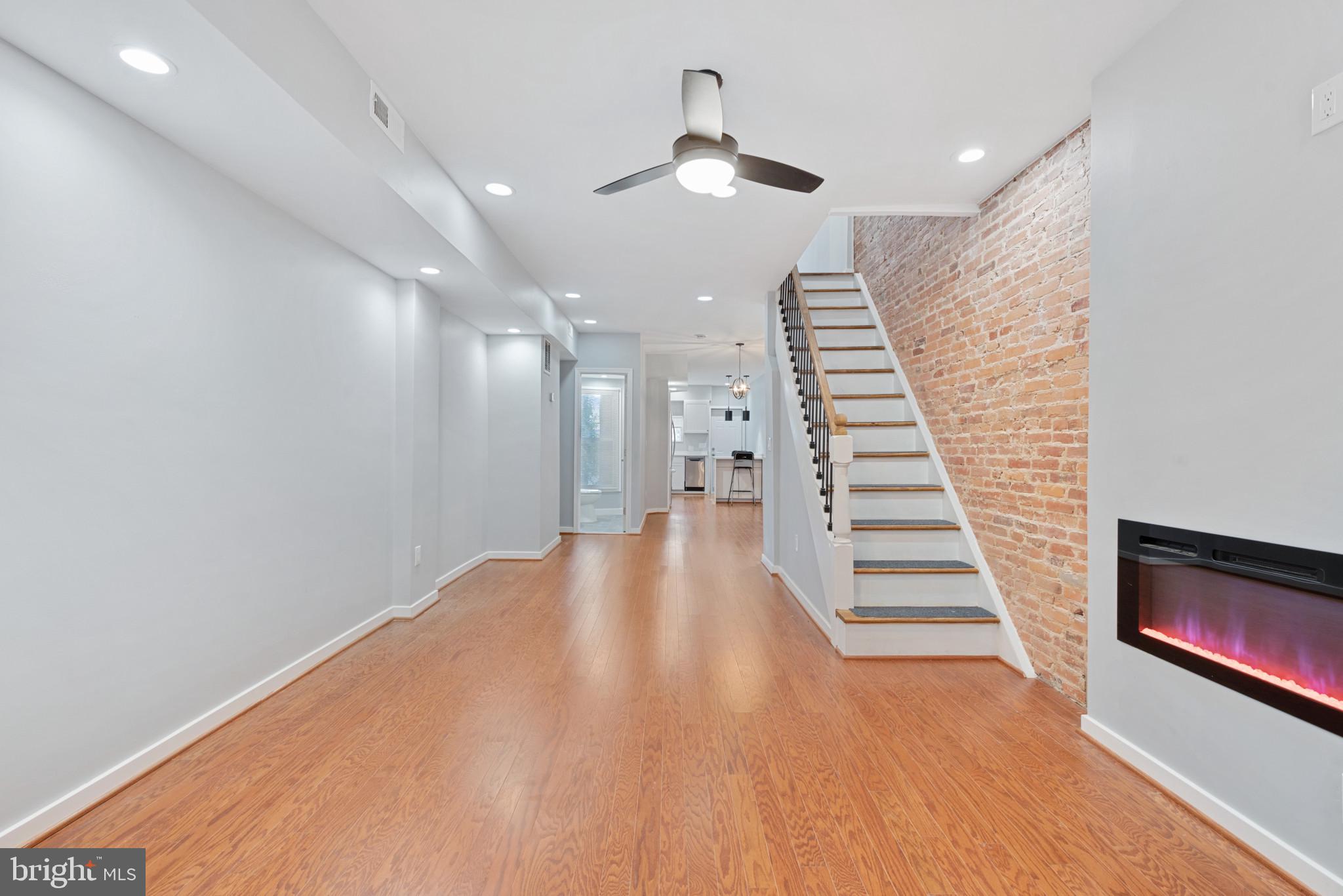 PENN NORTH - Residential