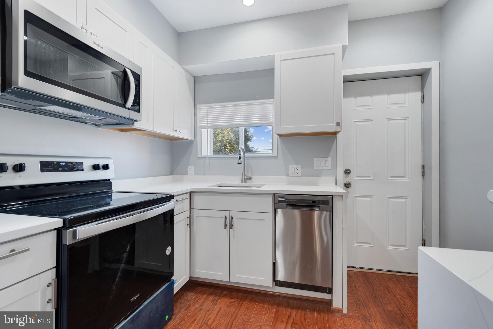 PENN NORTH - Residential
