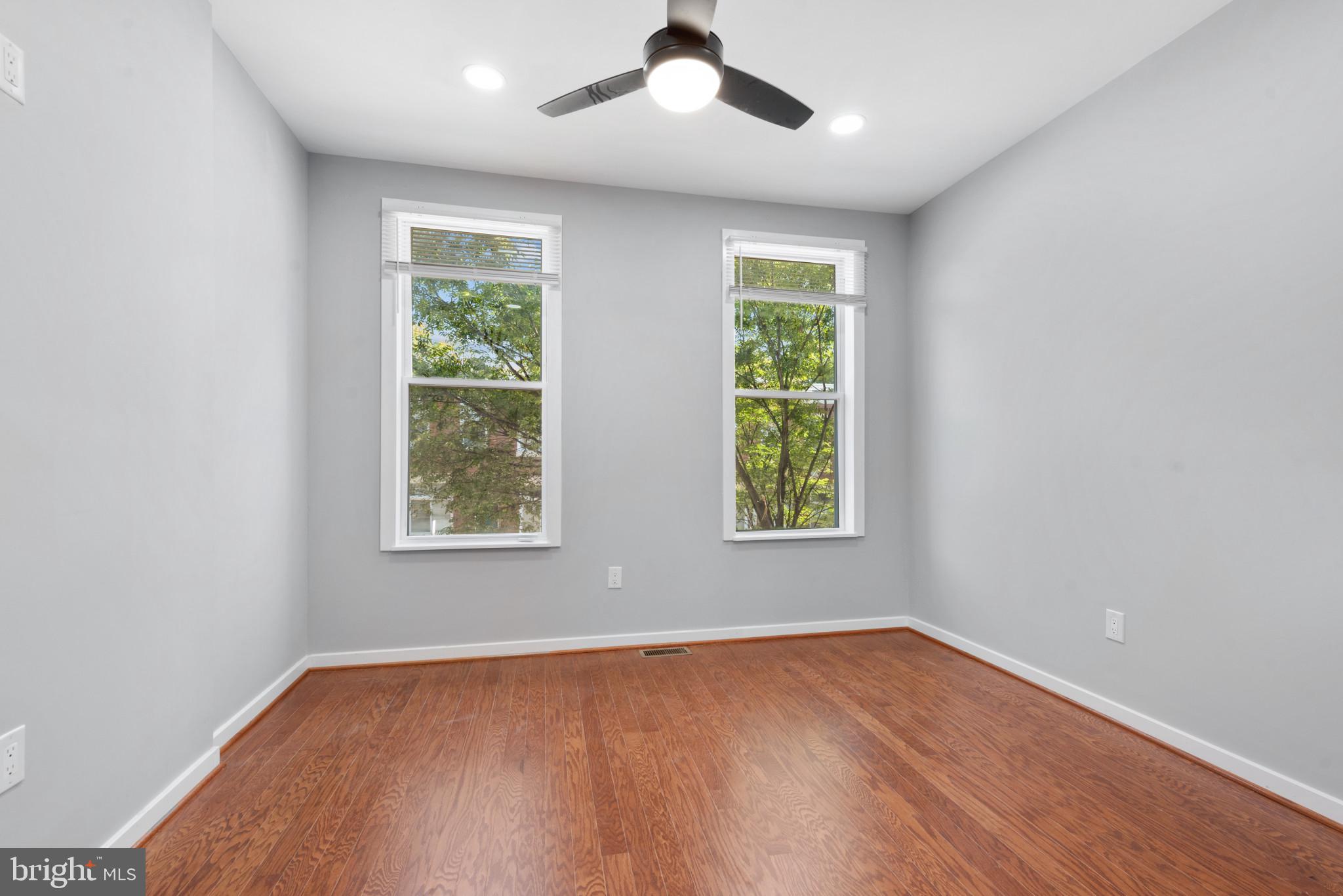 PENN NORTH - Residential