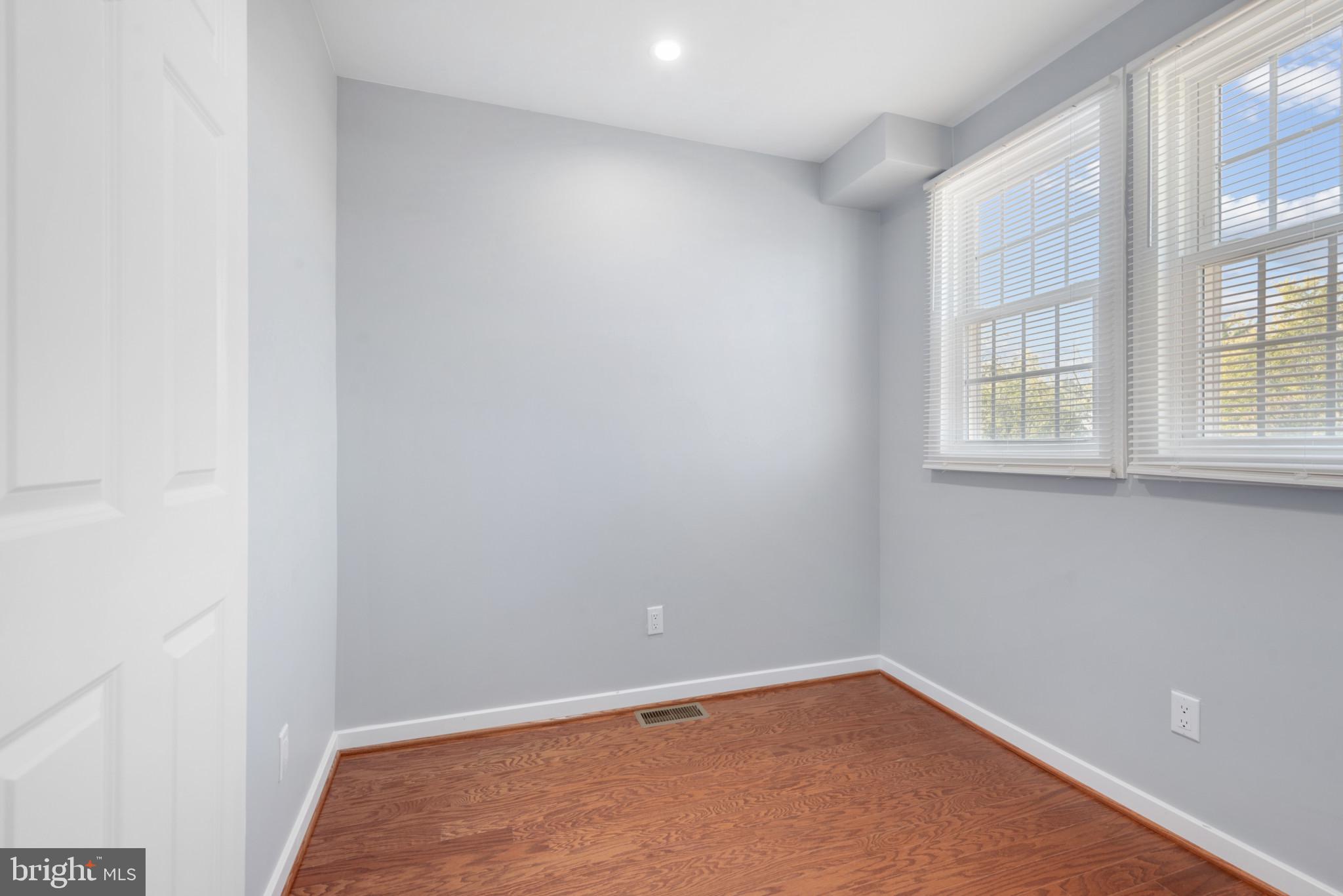 PENN NORTH - Residential