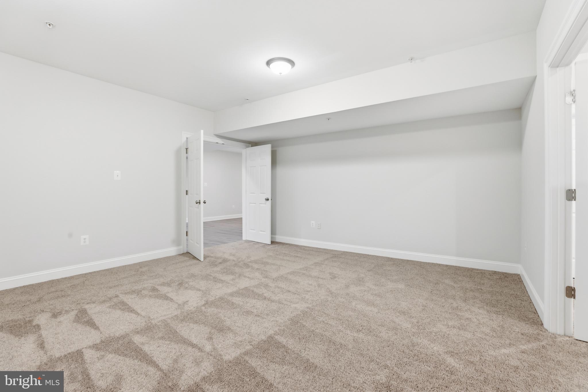 INVERNESS FOREST - Residential