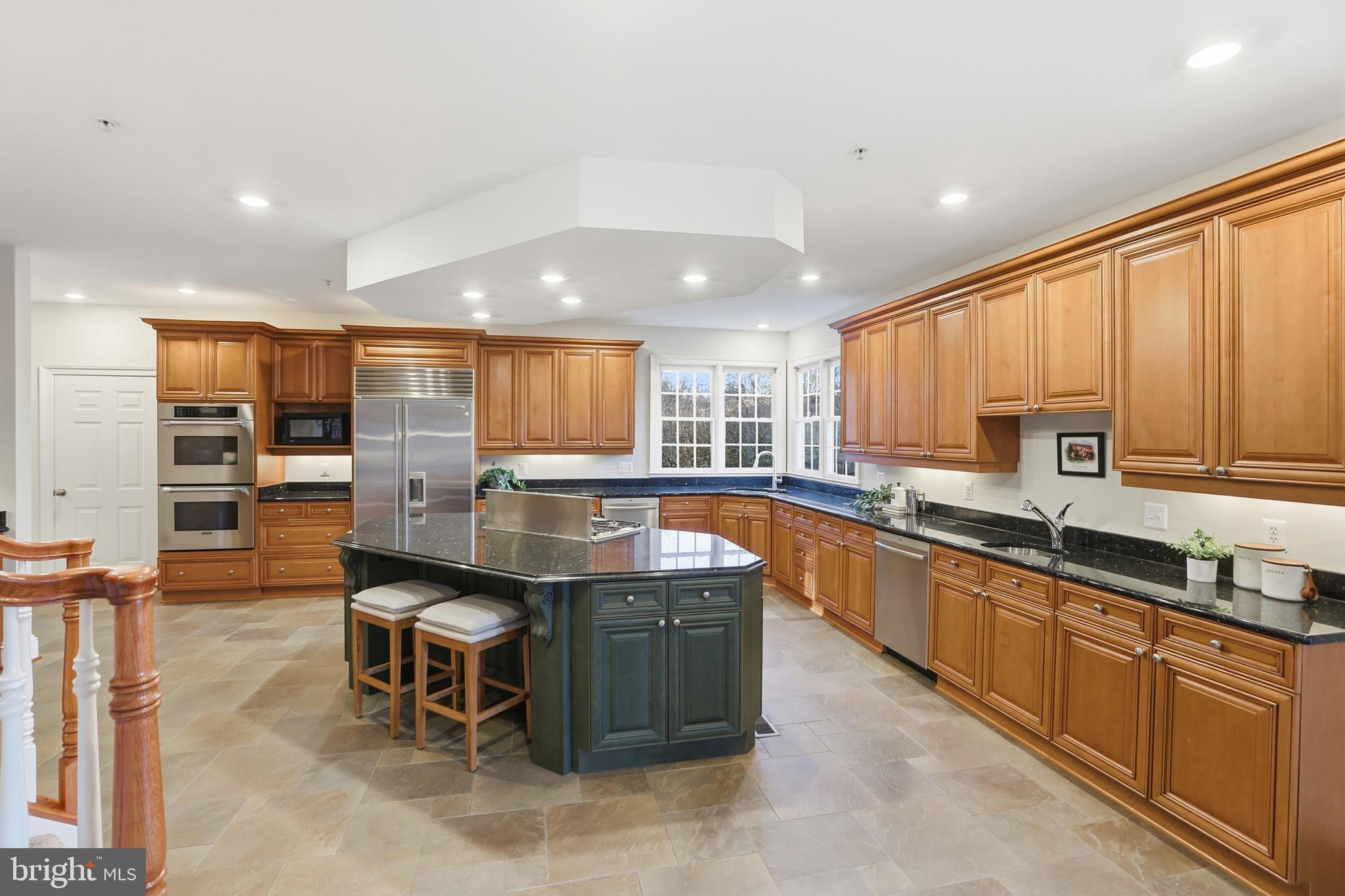 INVERNESS FOREST - Residential