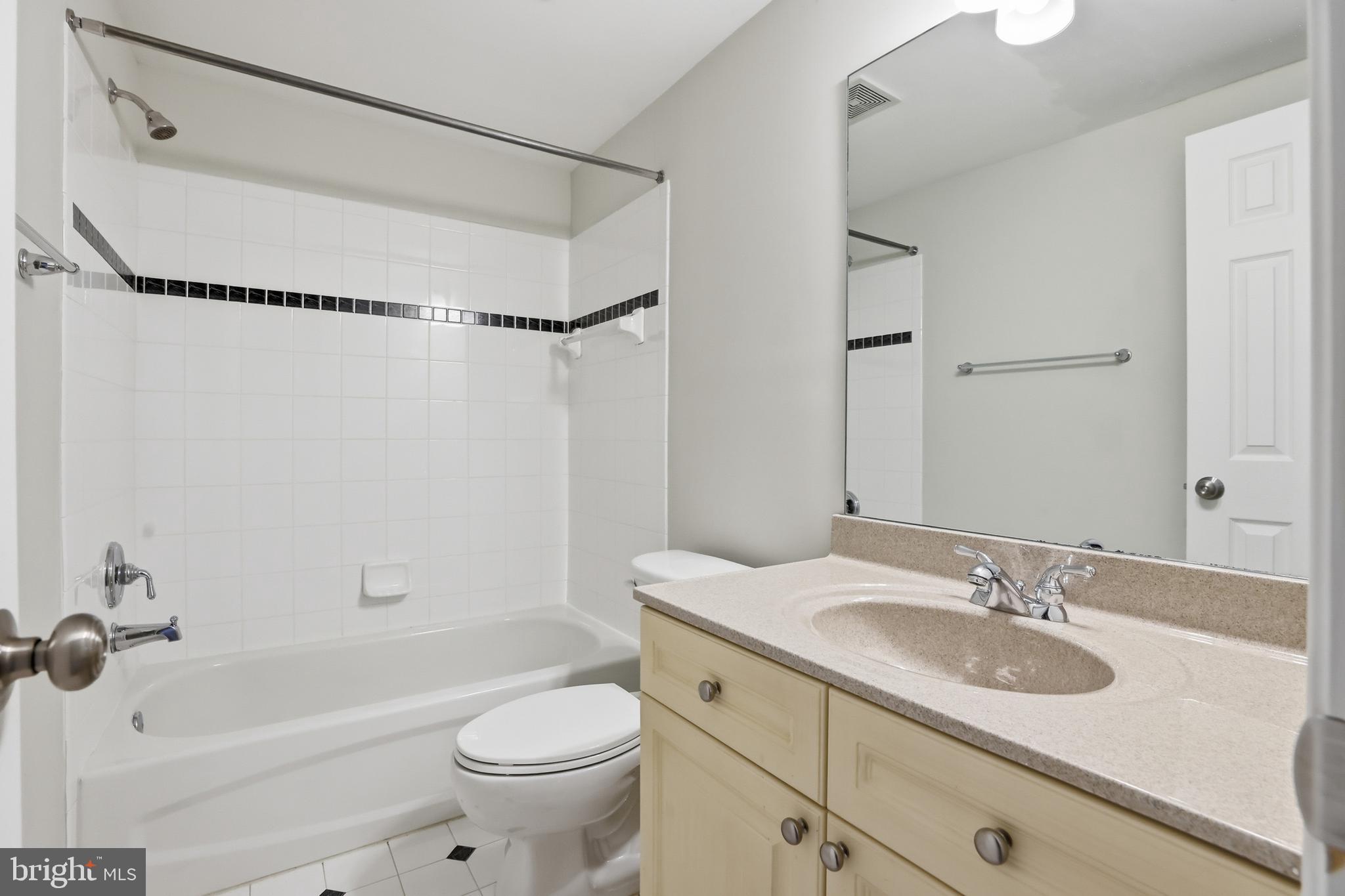 INVERNESS FOREST - Residential