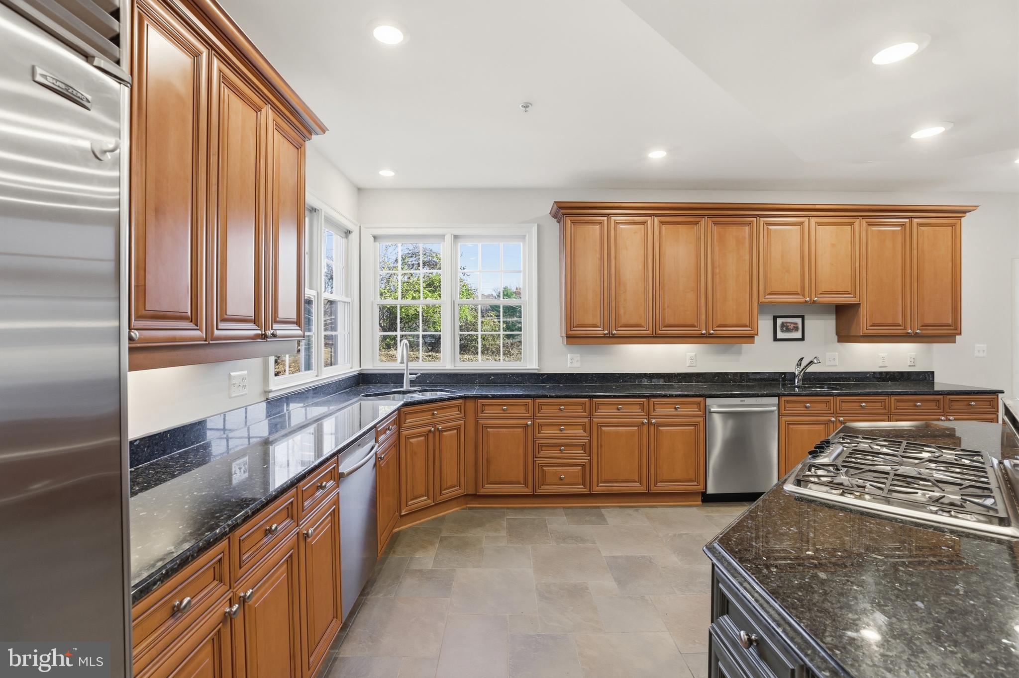 INVERNESS FOREST - Residential