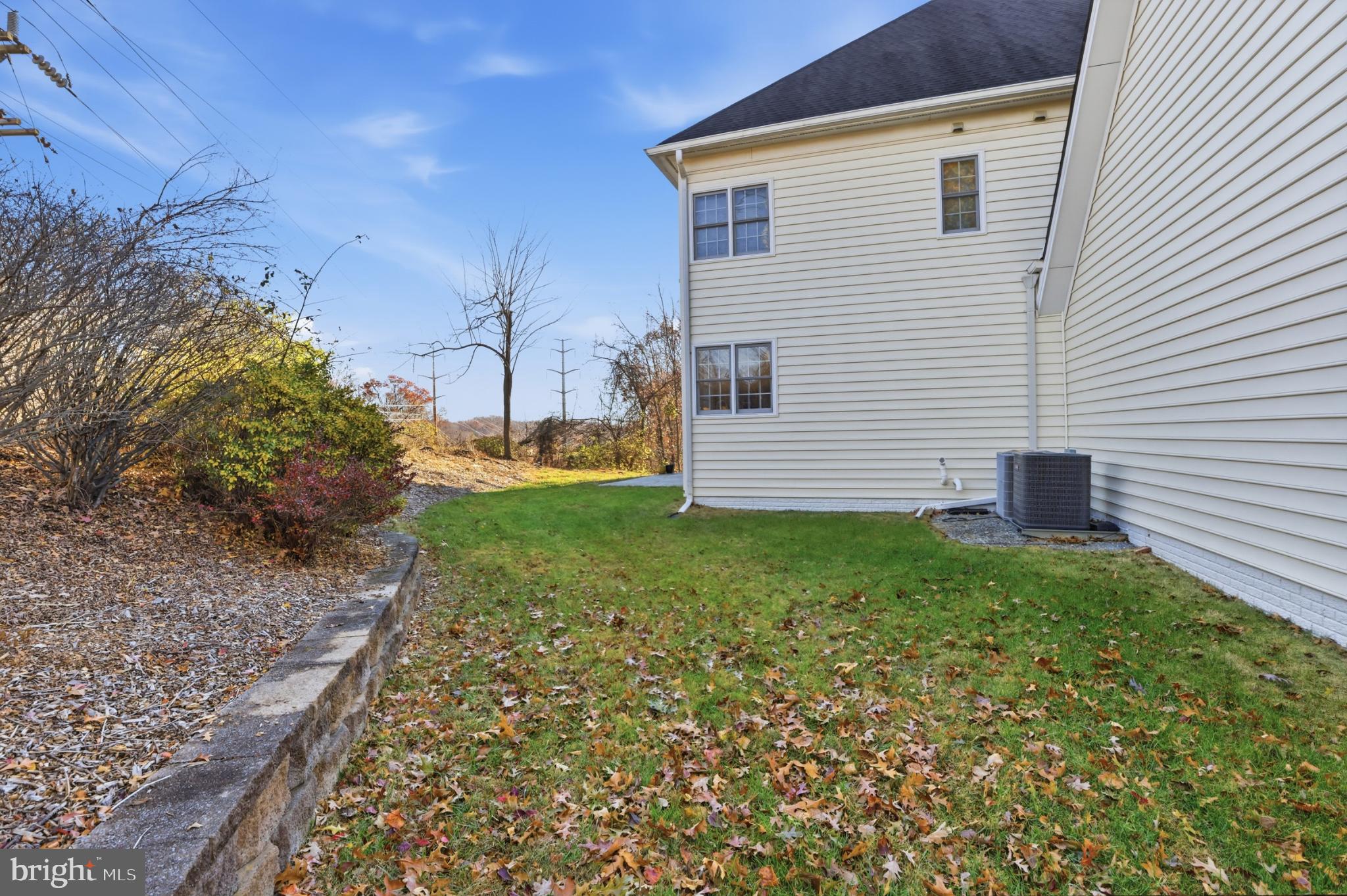 INVERNESS FOREST - Residential