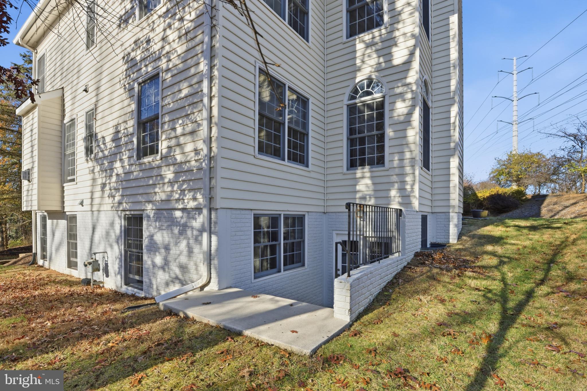 INVERNESS FOREST - Residential