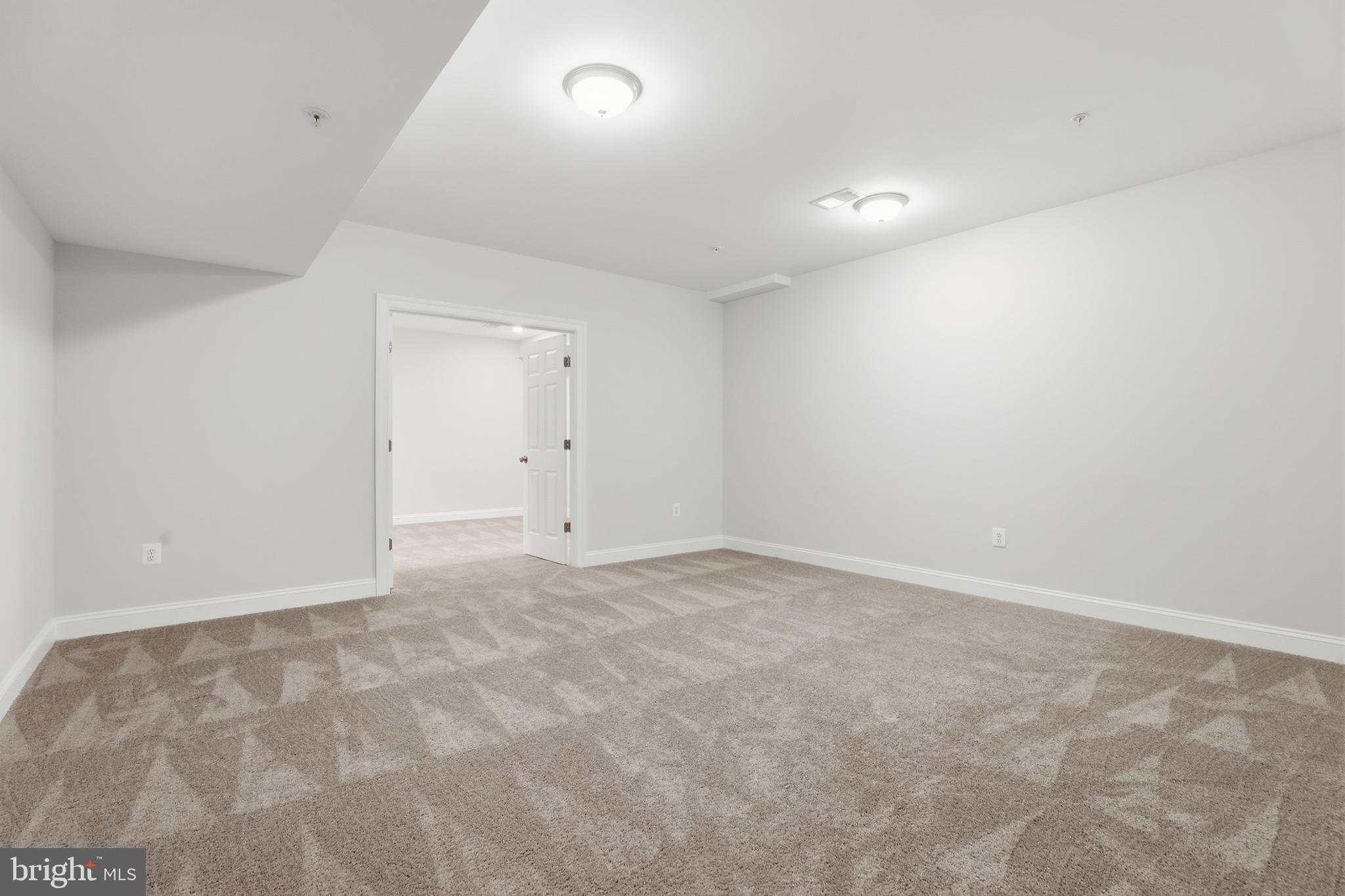 INVERNESS FOREST - Residential