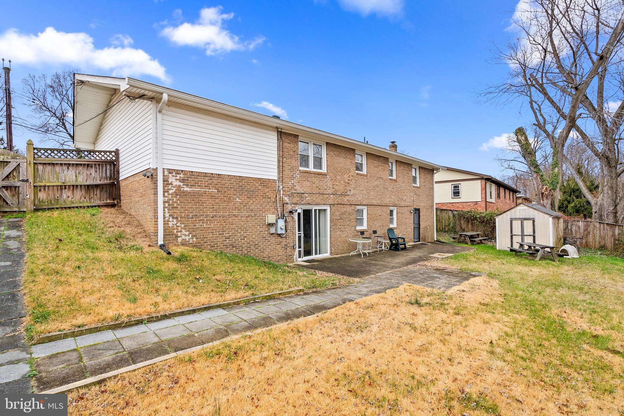 1706 PORTLAND (BASEMENT ROOM ONLY) AVENUE