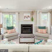 KINGSTOWNE - Residential Lease