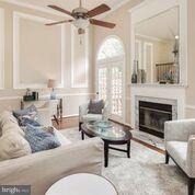 KINGSTOWNE - Residential Lease