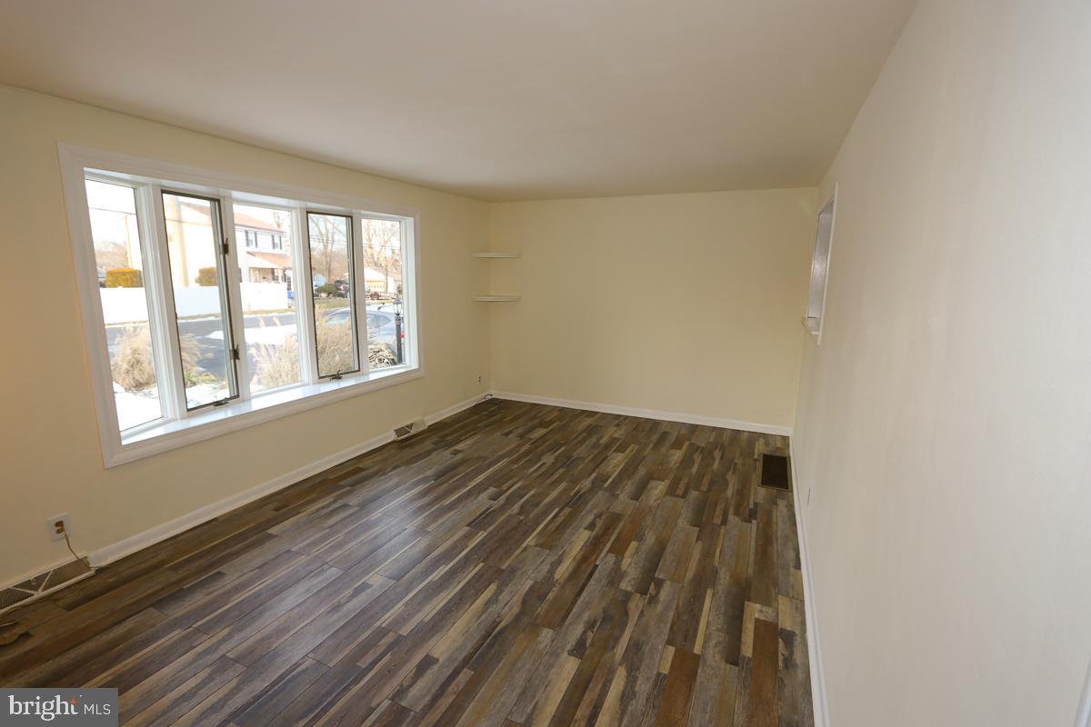 FAIROAKS - Residential