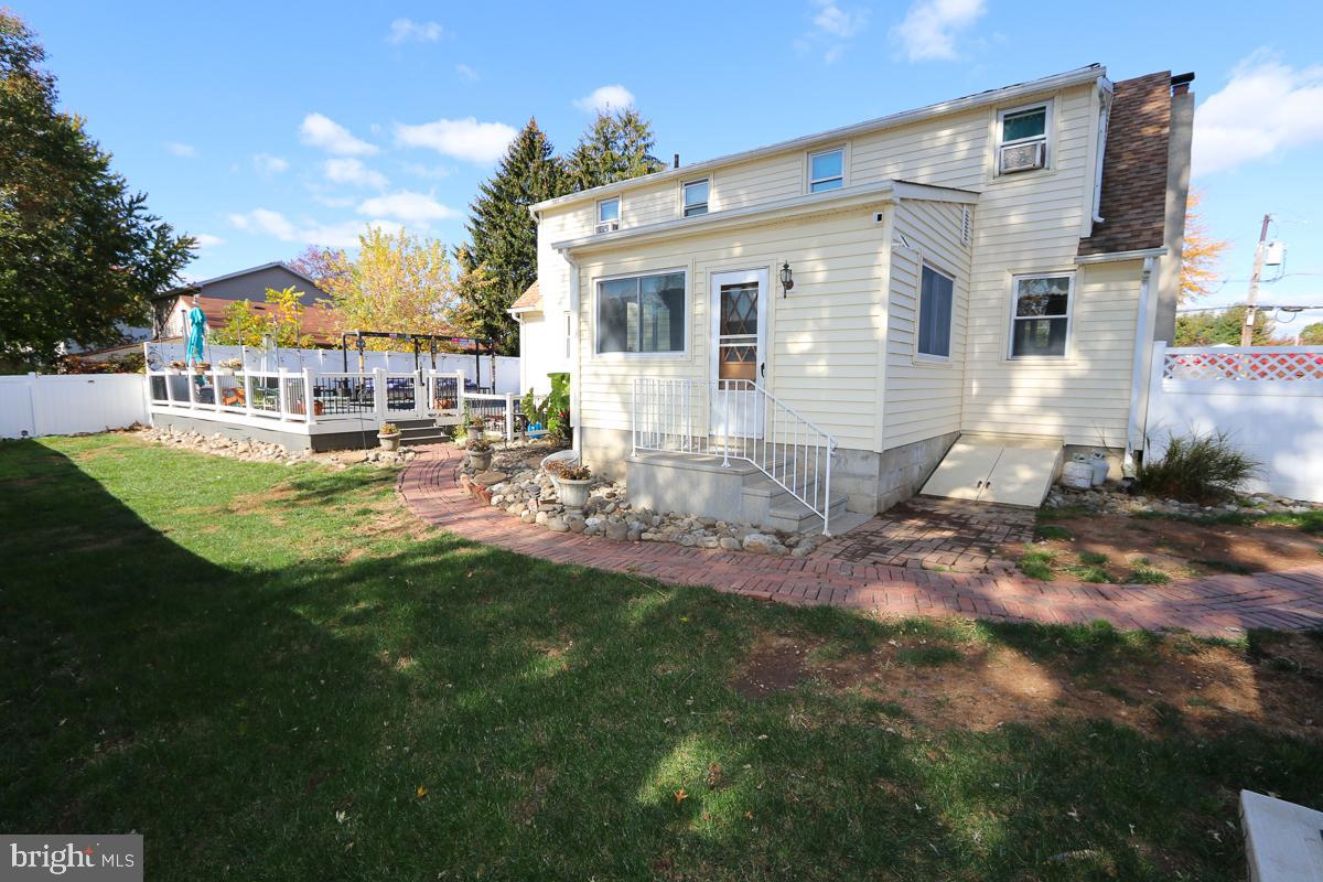 FAIROAKS - Residential