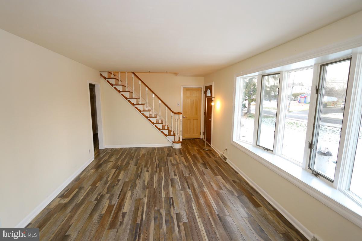 FAIROAKS - Residential