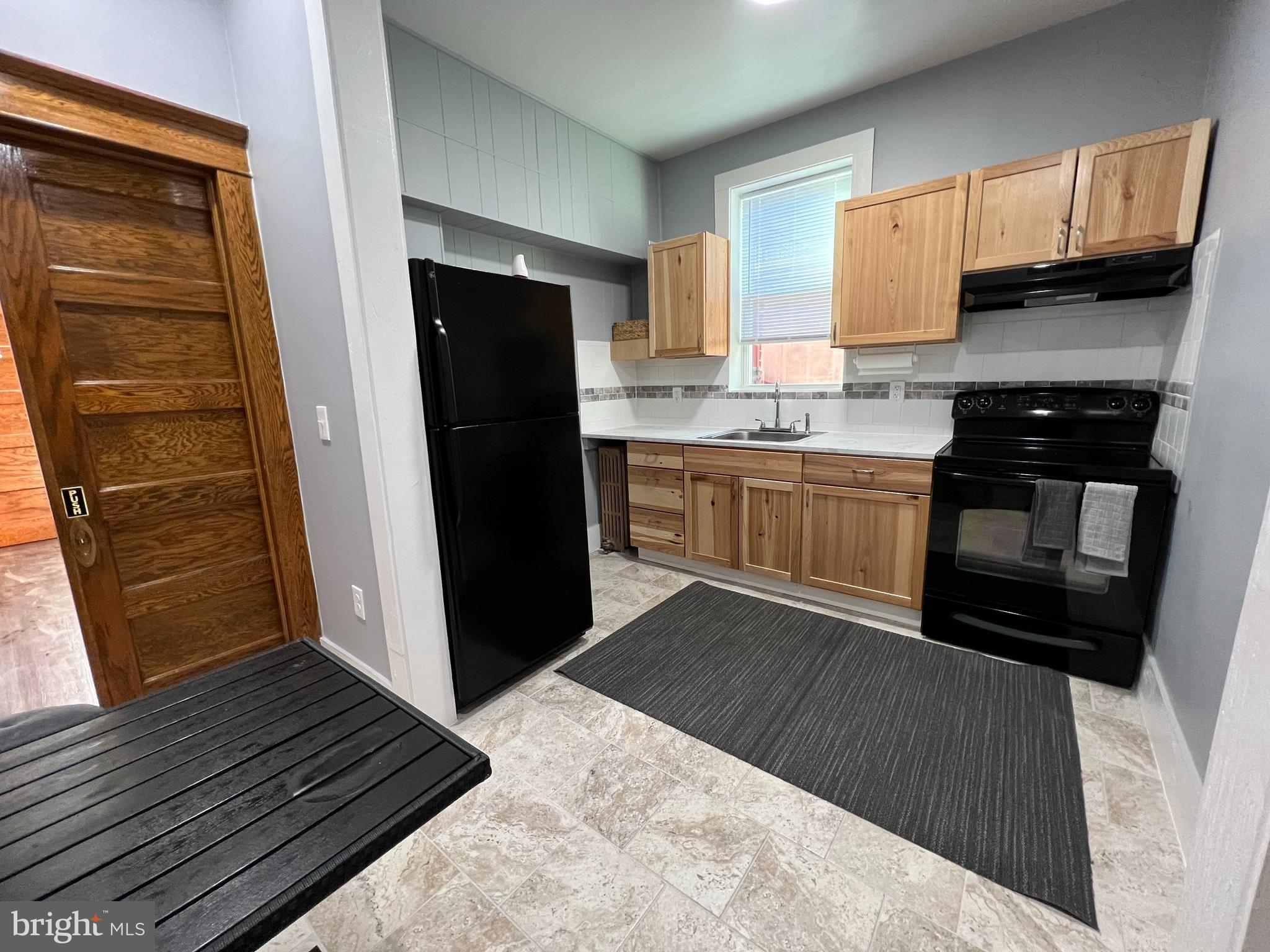 SOUTH END - Residential Lease