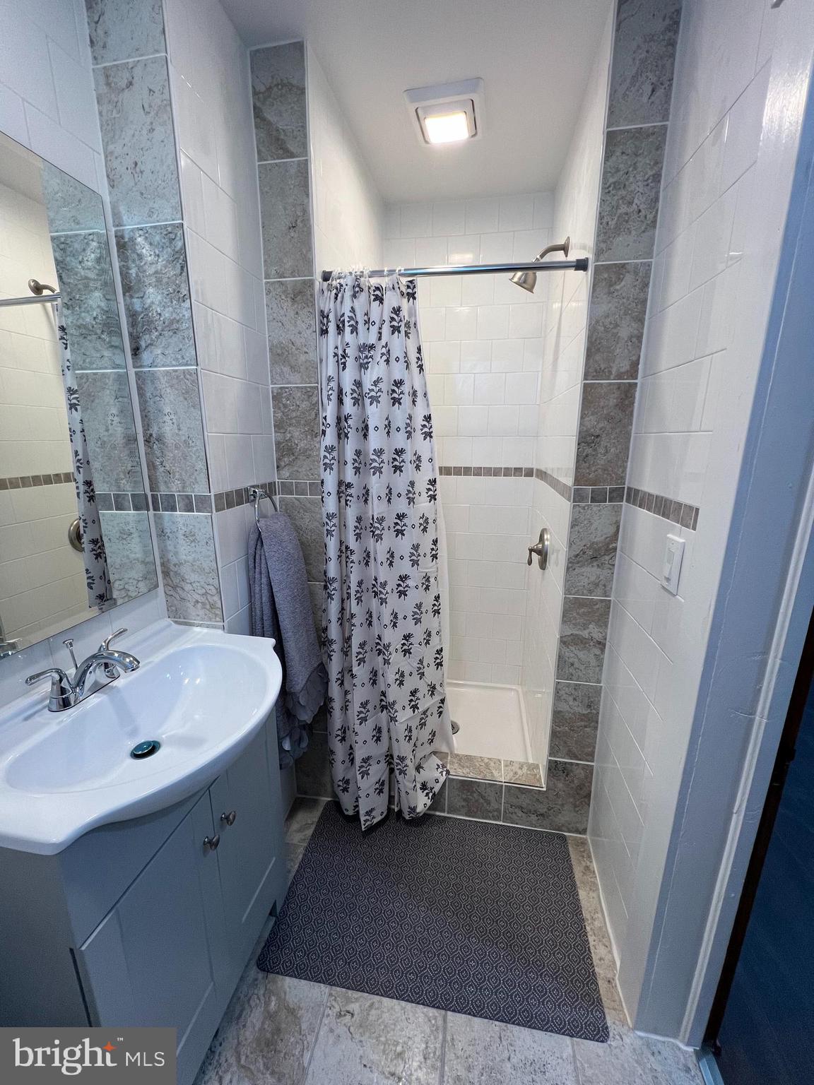 SOUTH END - Residential Lease