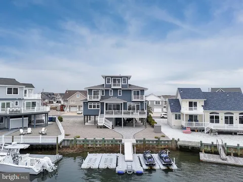 4 E Pimlico Road, Tuckerton, NJ MLS: NJOC2033338