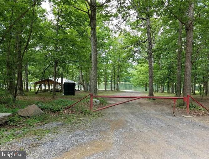 LAKE FERNDALE - Land