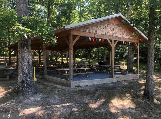 LAKE FERNDALE - Land