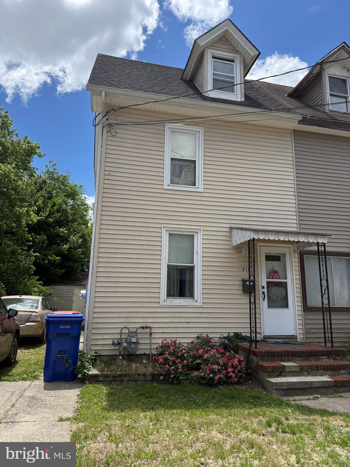 313 SASSAFRAS STREET