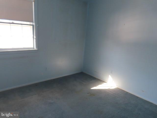 CALVERTON - Residential