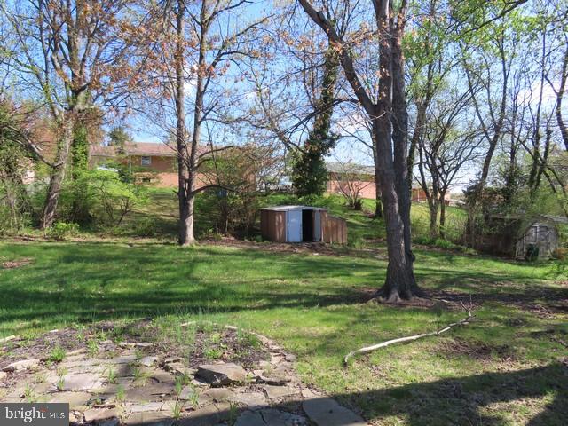 CALVERTON - Residential