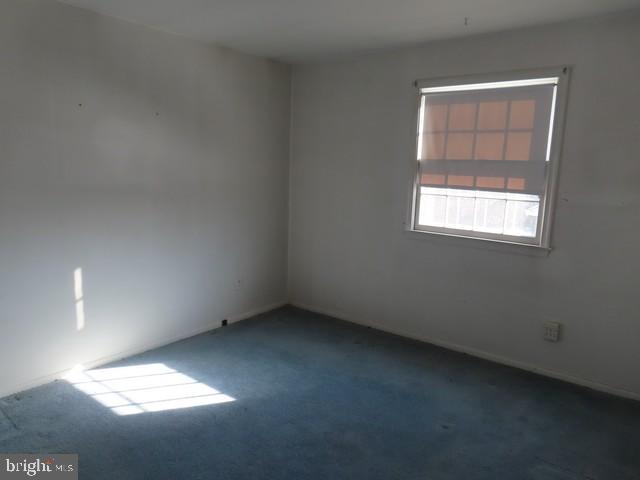 CALVERTON - Residential