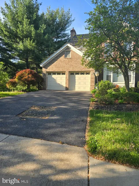 903 Lake Front Drive, Bowie, MD MLS: MDPG2149604