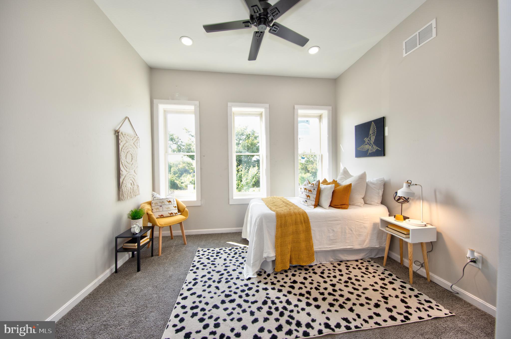 BROADWAY EAST - Residential