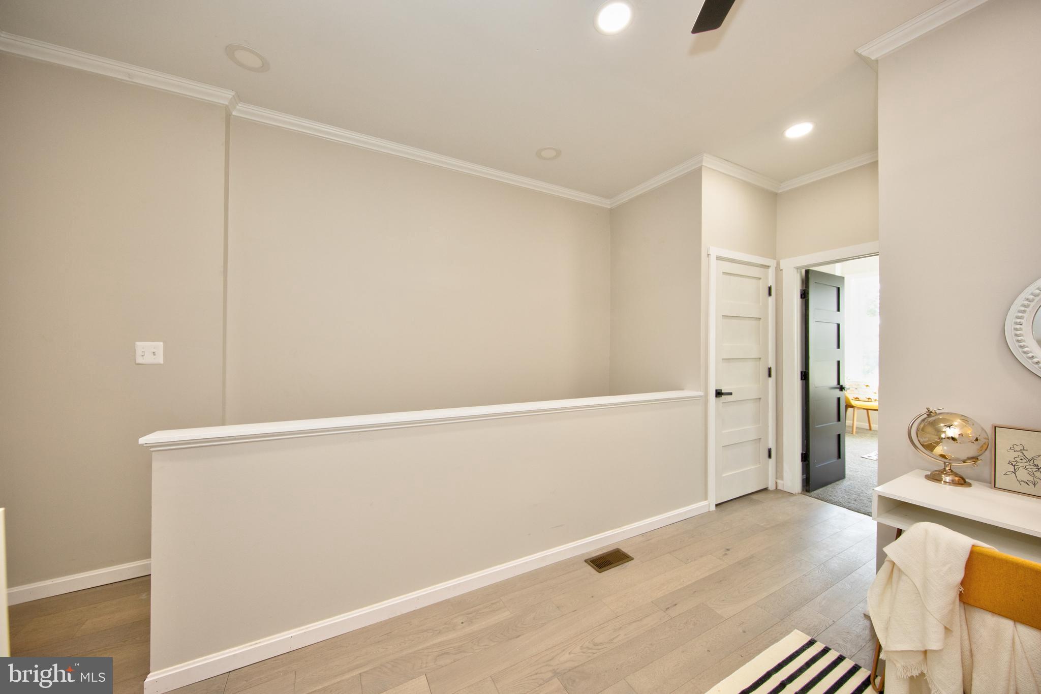 BROADWAY EAST - Residential