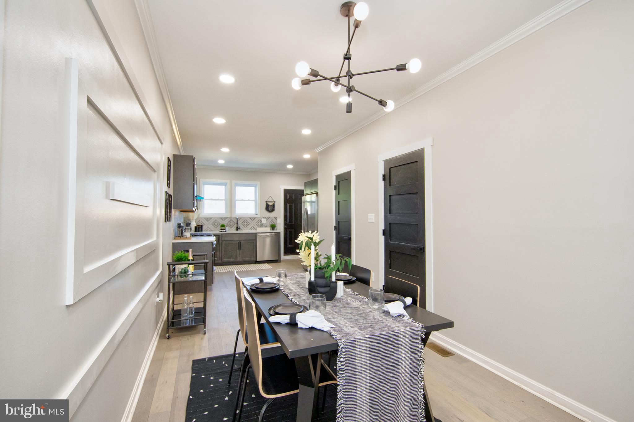 BROADWAY EAST - Residential