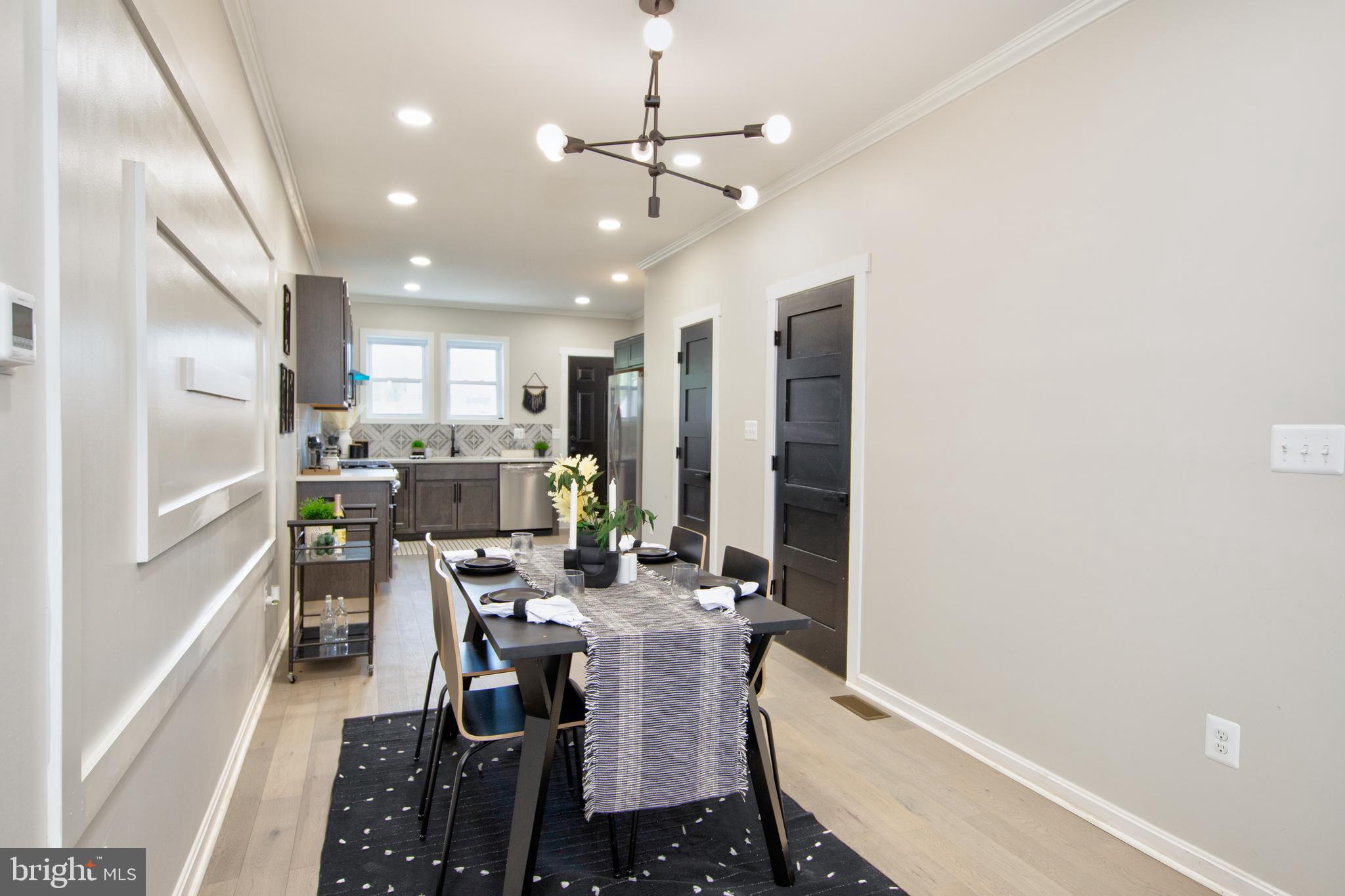 BROADWAY EAST - Residential