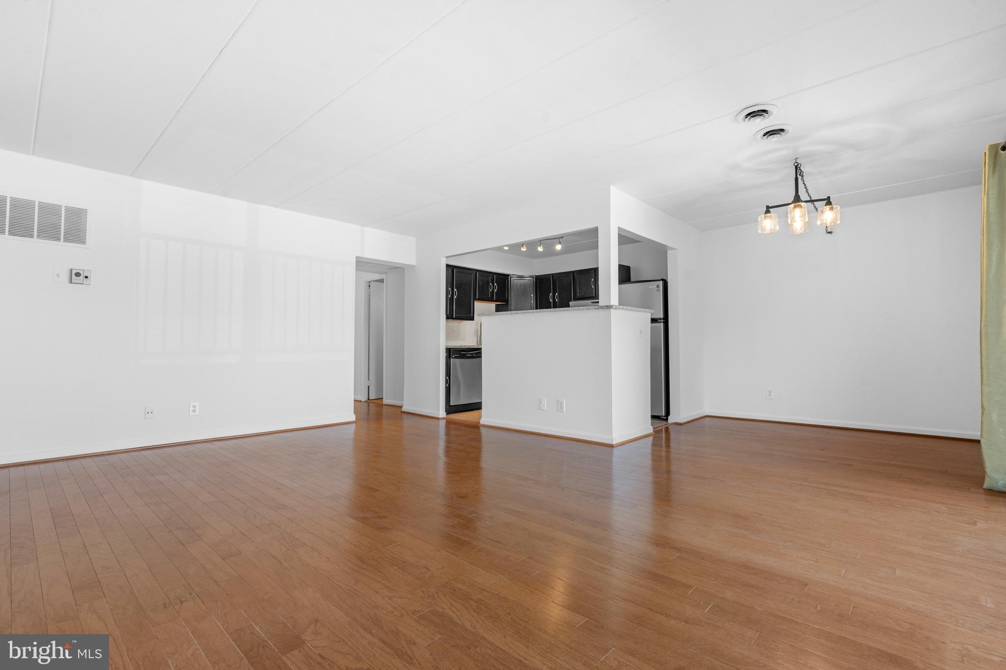 2648 REDCOAT DRIVE 99 (1C)
