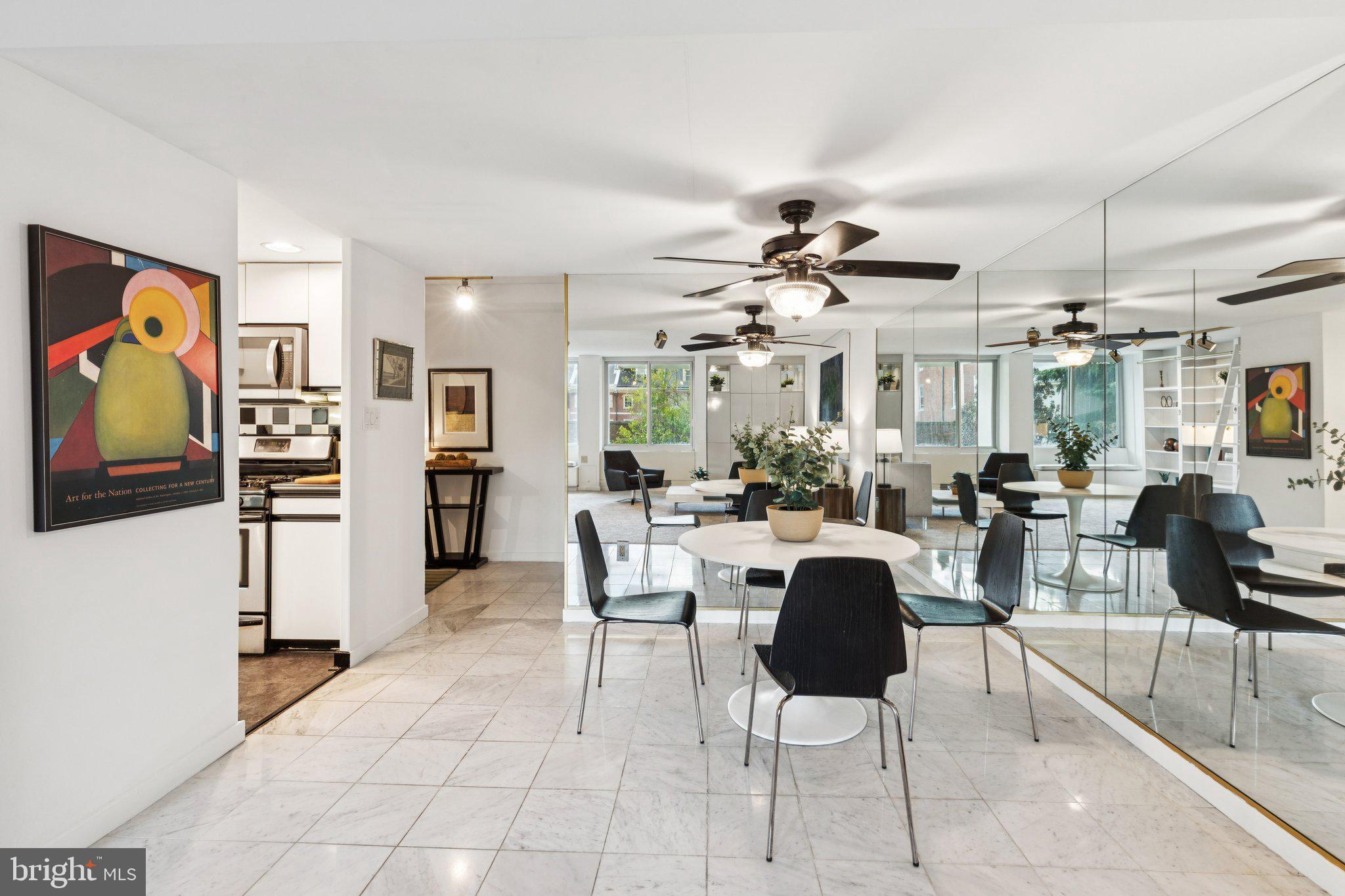 WASHINGTON SQ - Residential