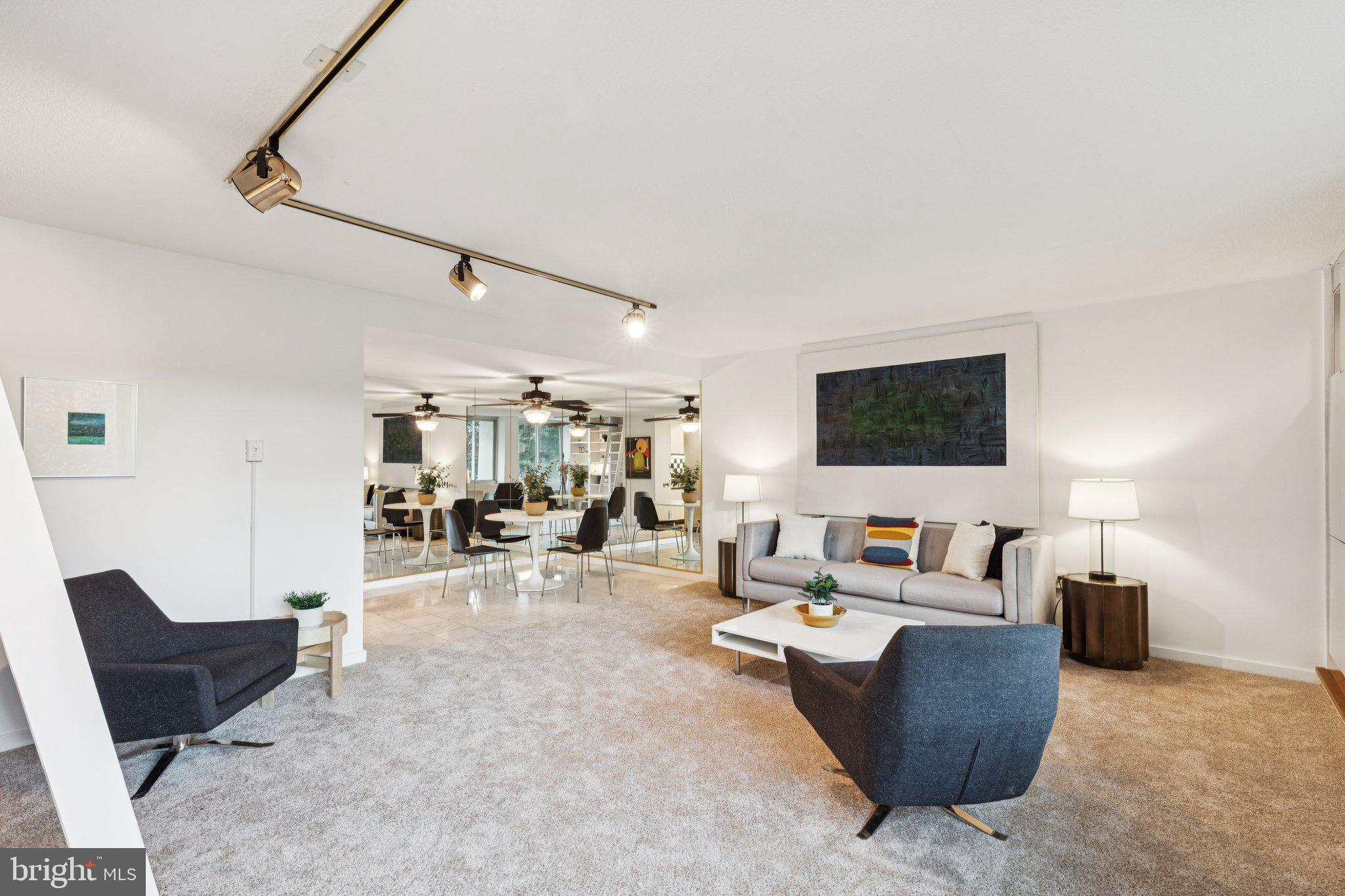 604 S WASHINGTON SQUARE 36 105