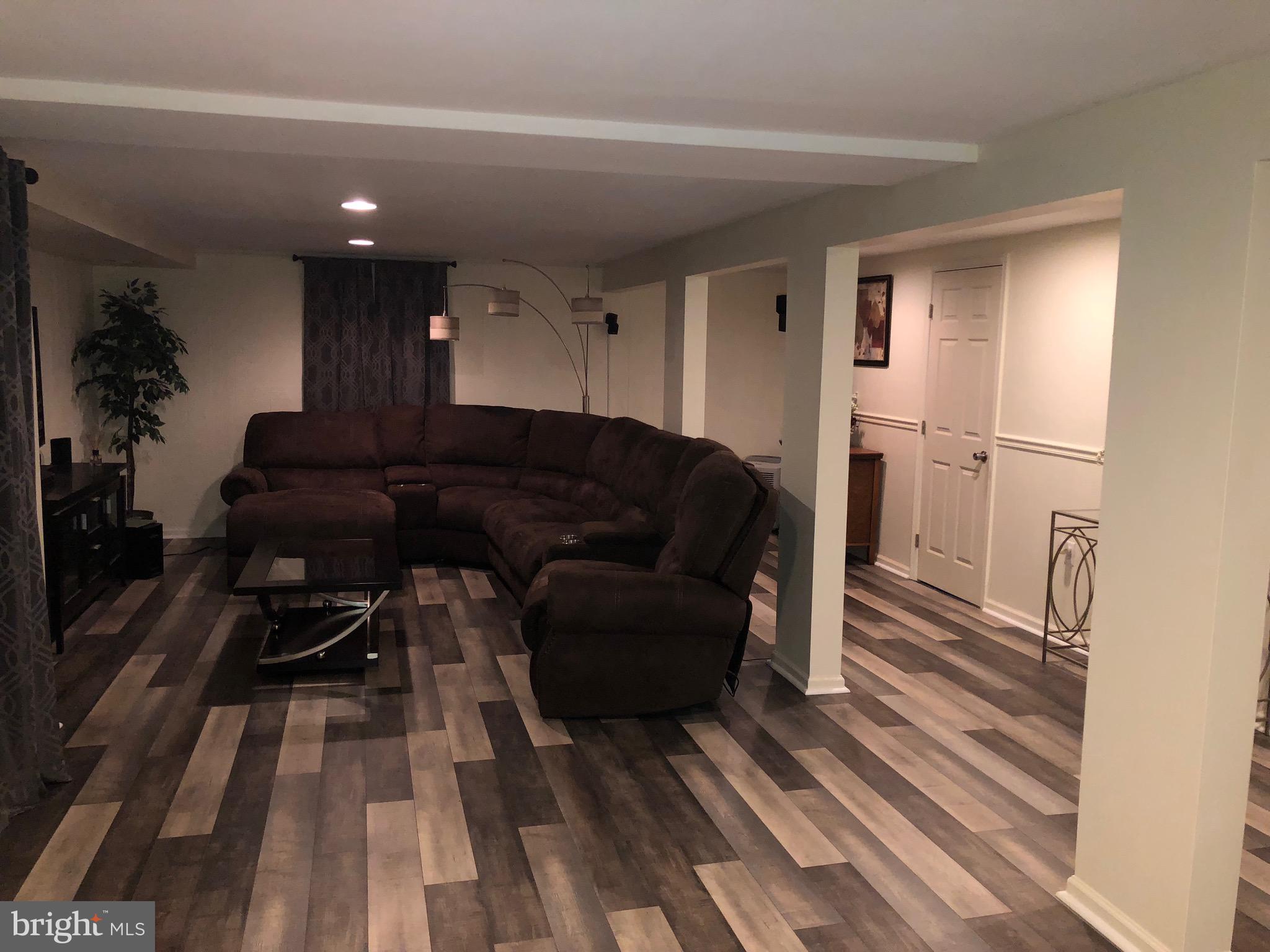 WOODCREST - Residential