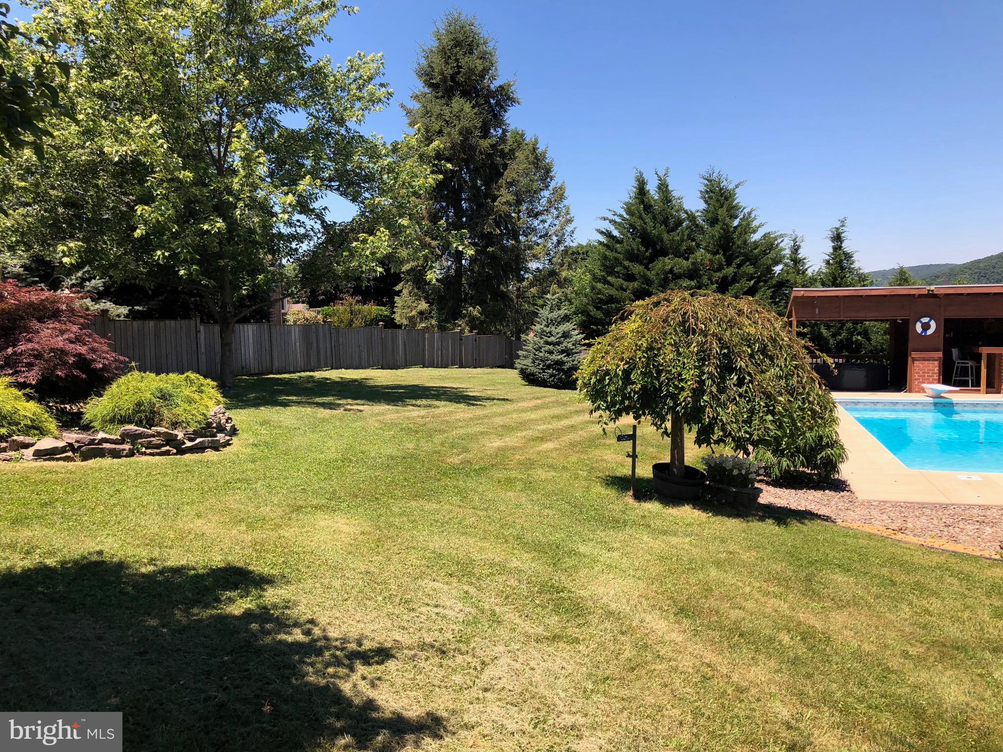 WOODCREST - Residential
