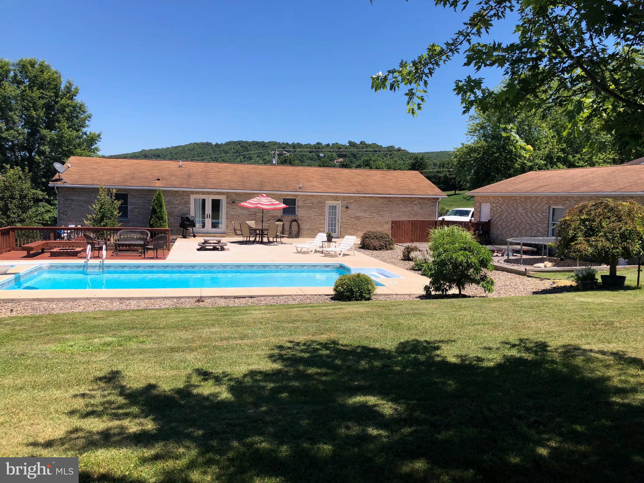 WOODCREST - Residential