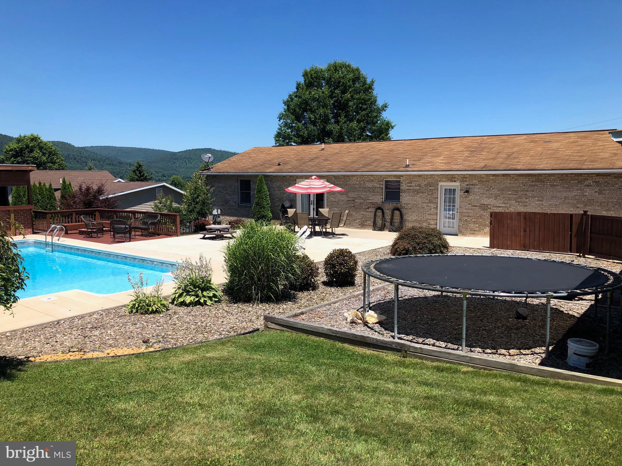 WOODCREST - Residential