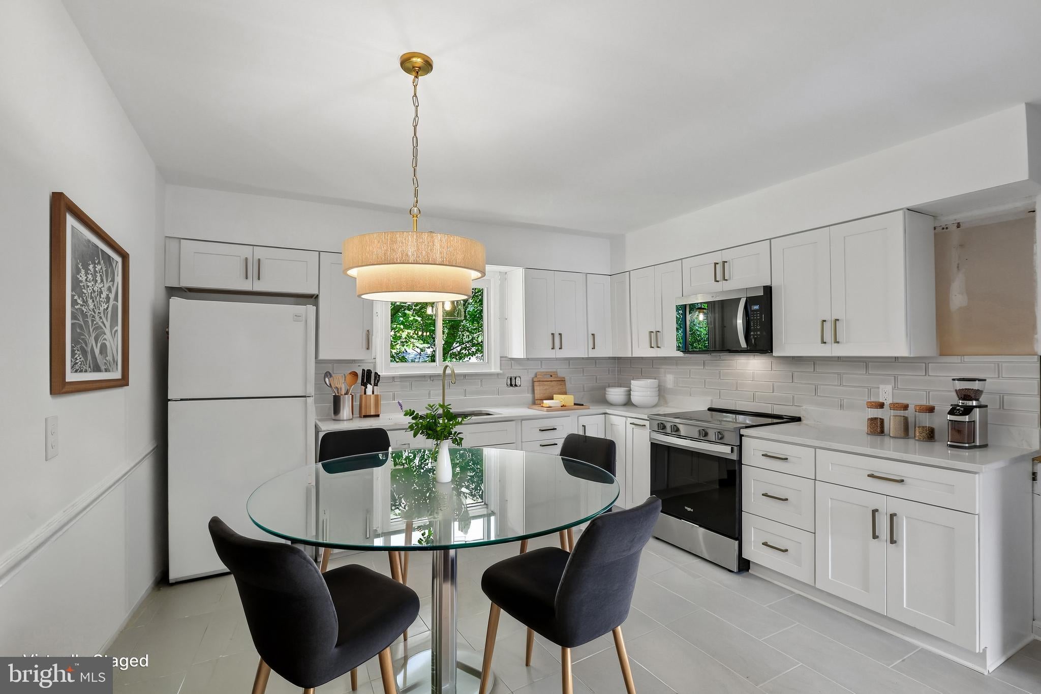 4 OVERGATE COURT